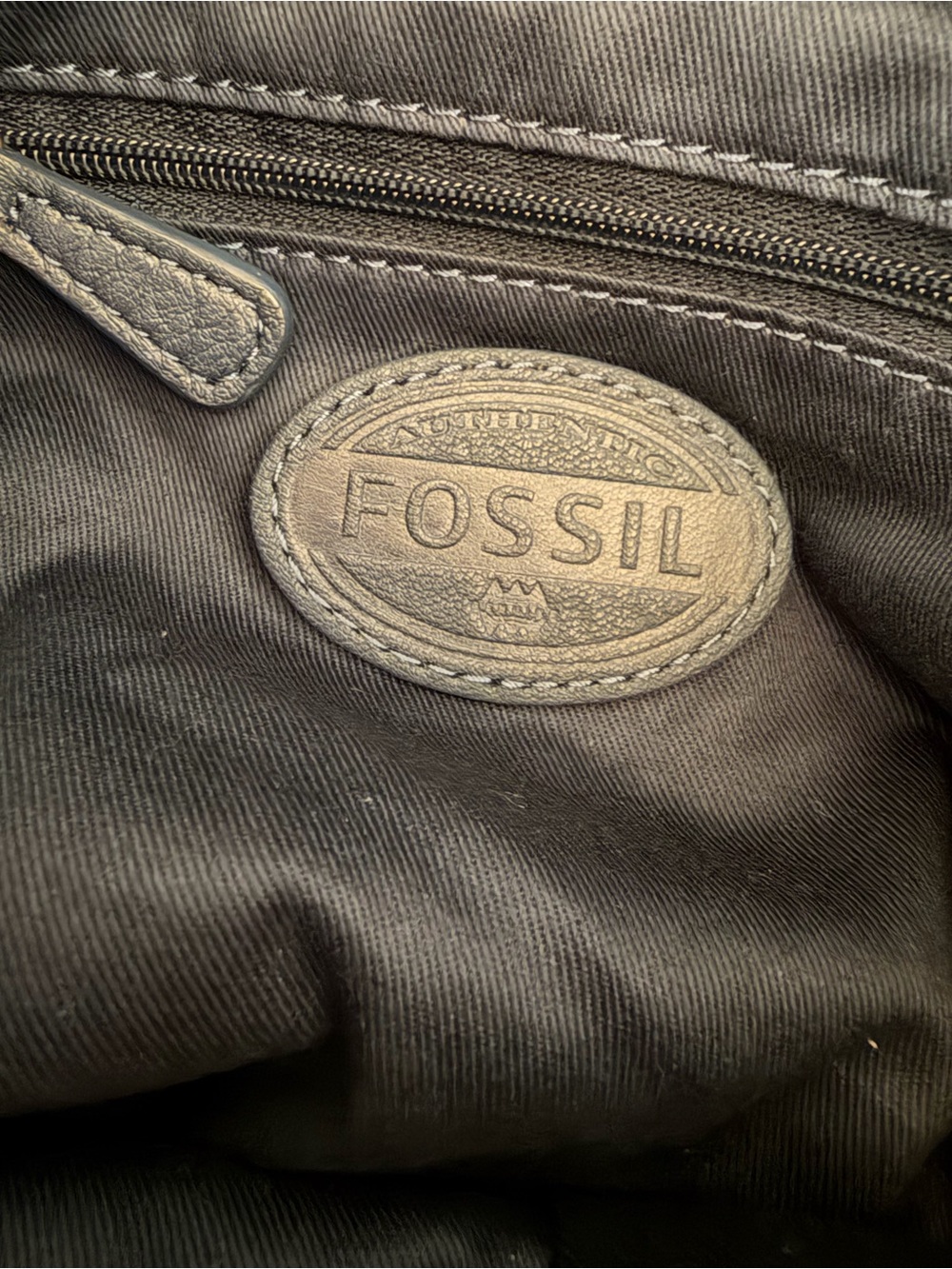 Fossil Navy Leather Drawstring Bucket Shoulder Bag - Picture 7 of 14